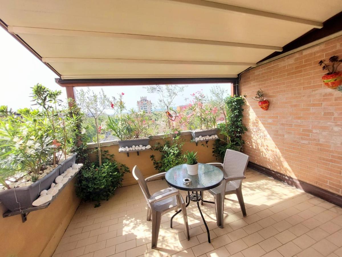 Attico In Fiera Apartment Bologna Esterno foto